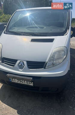 Грузовой фургон Renault Trafic 2013 в Львове