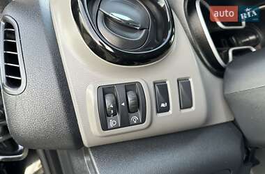 Мінівен Renault Trafic 2018 в 