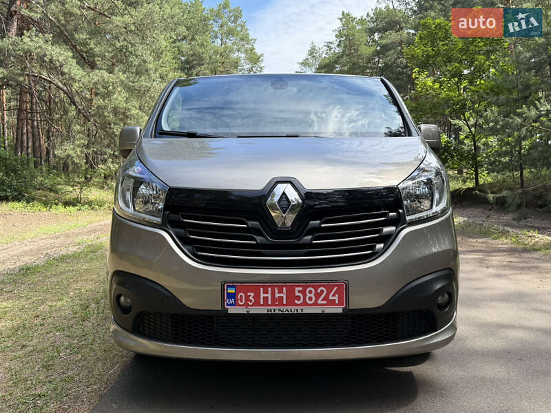 Минивэн Renault Trafic 2018 в Киеве