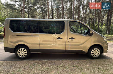 Минивэн Renault Trafic 2018 в Киеве