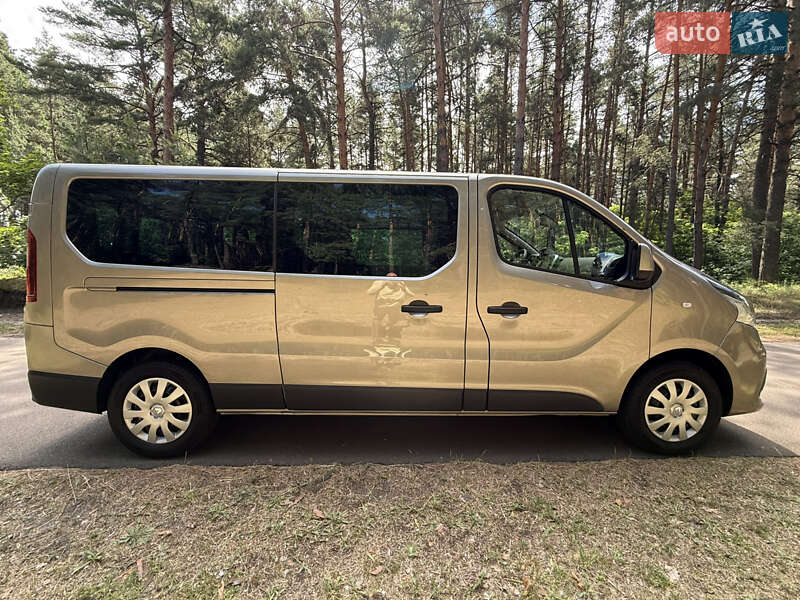 Минивэн Renault Trafic 2018 в Киеве