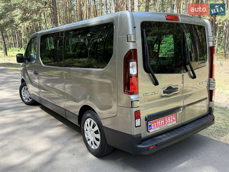 Минивэн Renault Trafic 2018 в Киеве