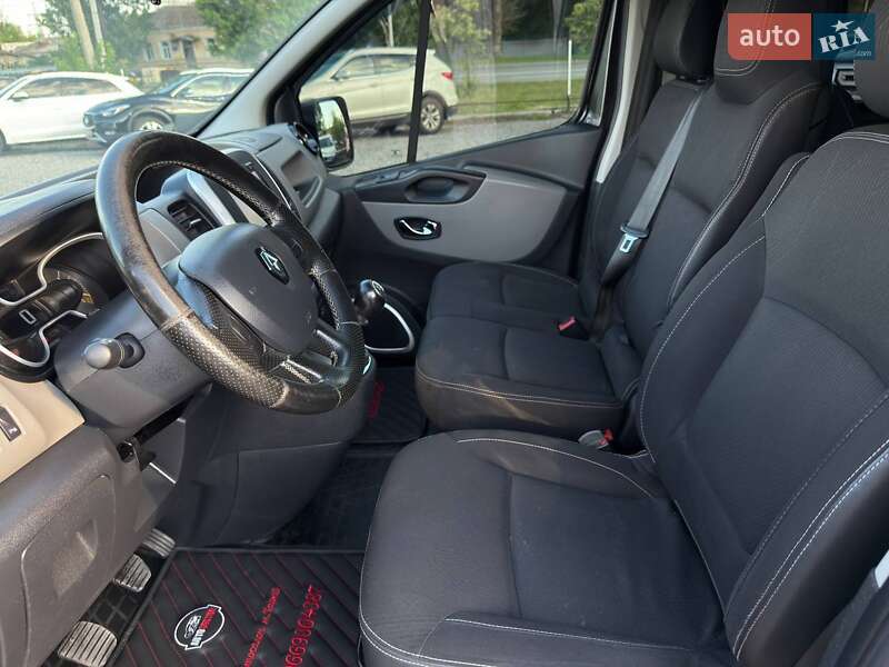 Мінівен Renault Trafic 2014 в Харкові