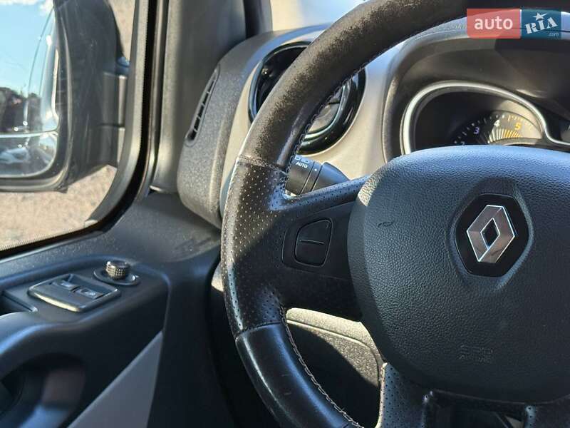 Мінівен Renault Trafic 2014 в Харкові