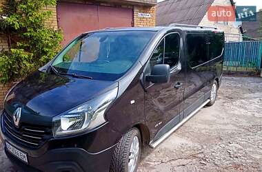 Мінівен Renault Trafic 2016 в Запоріжжі
