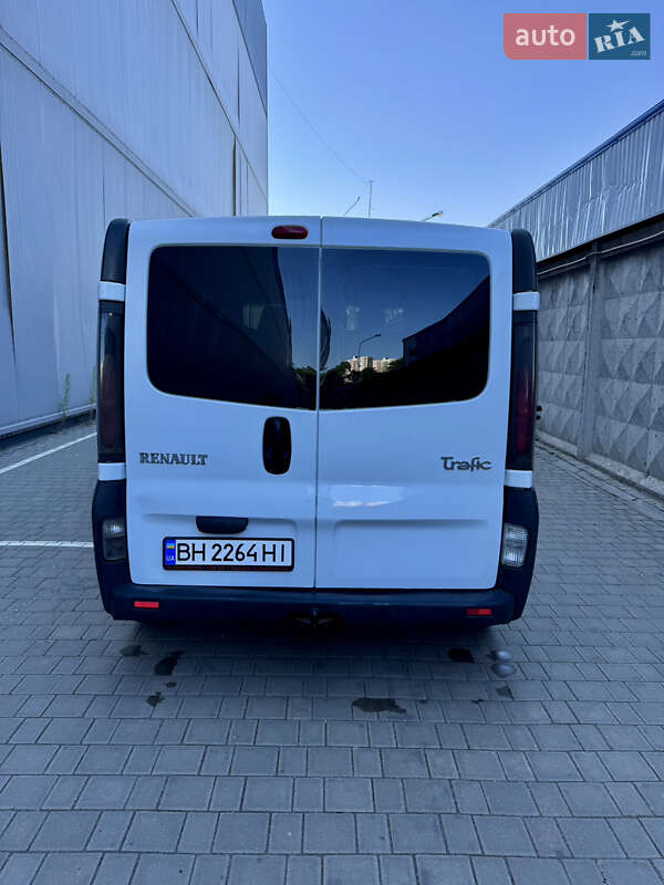 Минивэн Renault Trafic 2006 в Одессе