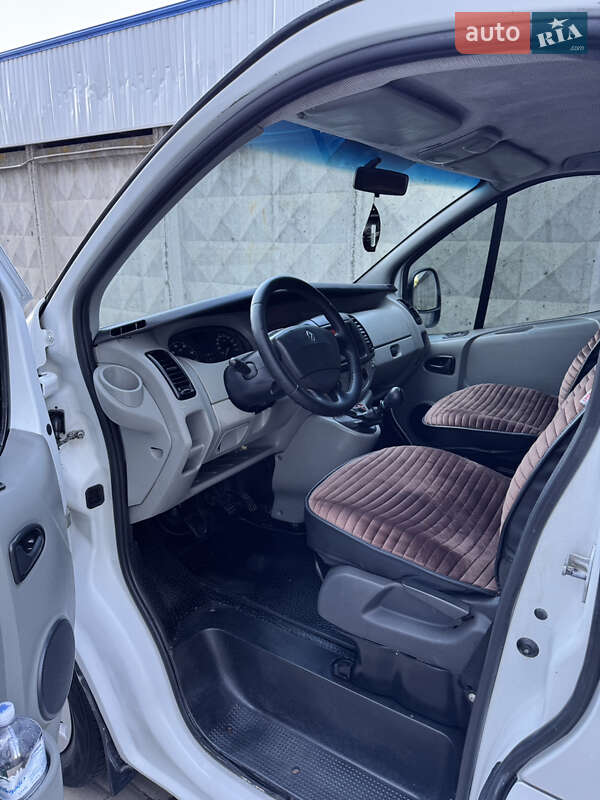 Минивэн Renault Trafic 2006 в Одессе