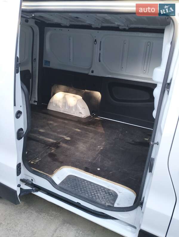 Вантажопасажирський фургон Renault Trafic 2019 в Одесі