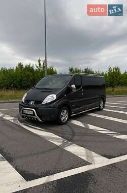 Минивэн Renault Trafic 2014 в 