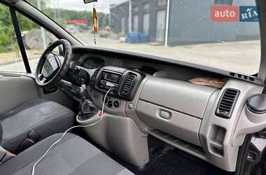 Минивэн Renault Trafic 2007 в 