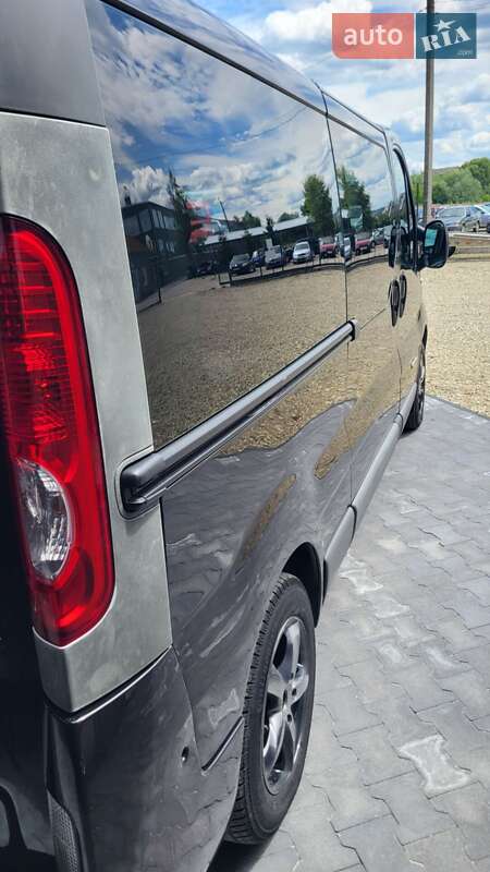 Мінівен Renault Trafic 2012 в Калуші