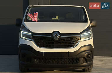 Грузовой фургон Renault Trafic 2020 в 
