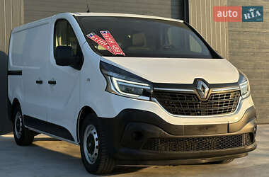 Грузовой фургон Renault Trafic 2020 в 