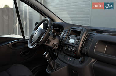 Грузовой фургон Renault Trafic 2020 в 
