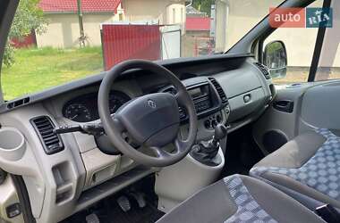 Минивэн Renault Trafic 2007 в 