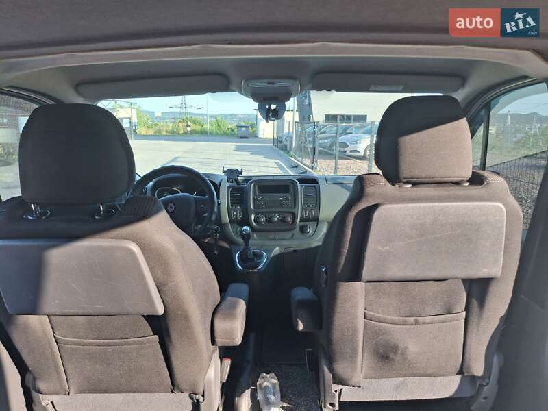Минивэн Renault Trafic 2015 в Львове фото 26 Минивэн Renault Trafic 2015 в Львове