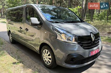 Минивэн Renault Trafic 2017 в 