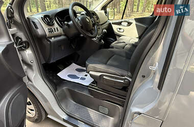 Минивэн Renault Trafic 2017 в 