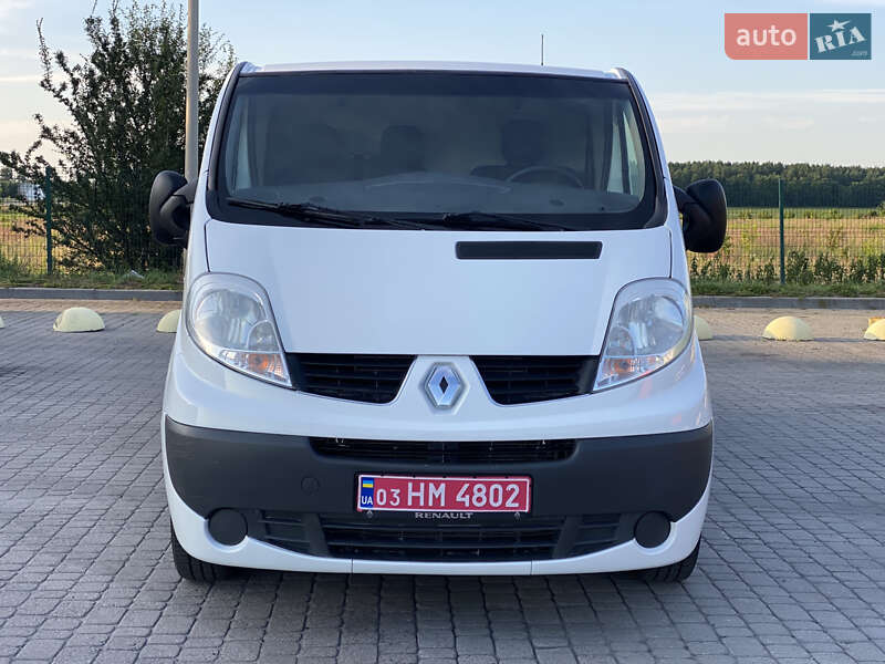 Грузовой фургон Renault Trafic 2013 в Радивилове