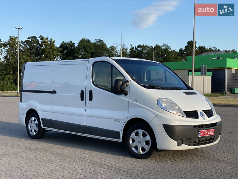 Грузовой фургон Renault Trafic 2013 в Радивилове