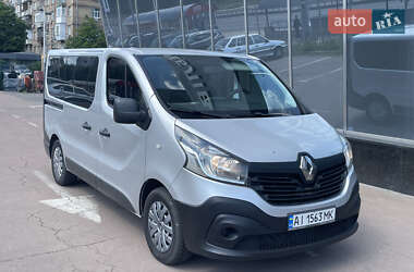 Мінівен Renault Trafic 2015 в 