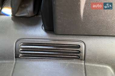 Минивэн Renault Trafic 2015 в 