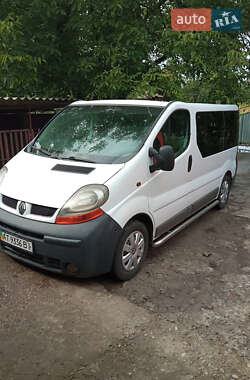 Минивэн Renault Trafic 2003 в 
