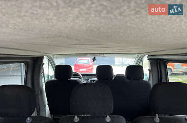 Мінівен Renault Trafic 2003 в 