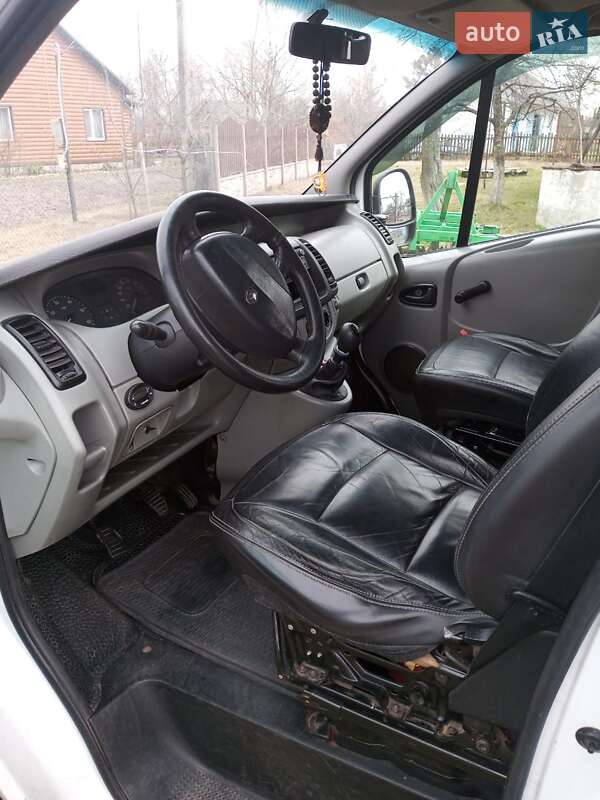 Мінівен Renault Trafic 2006 в Ратному фото 4 Мінівен Renault Trafic 2006 в Ратному