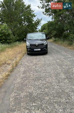 Мінівен Renault Trafic 2015 в Томашполі