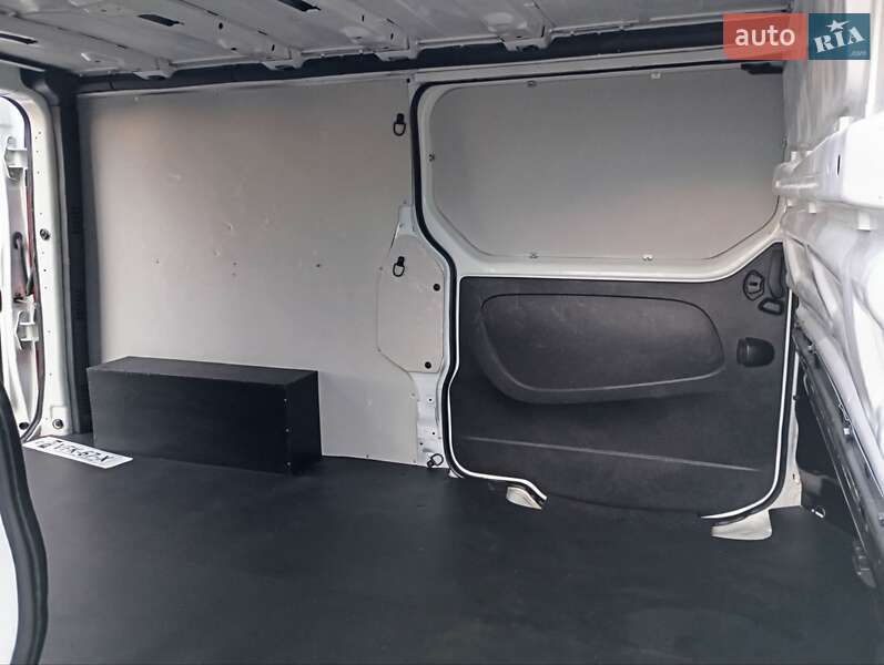 Грузовой фургон Renault Trafic 2019 в Дубно