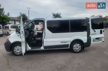 Минивэн Renault Trafic 2004 в 