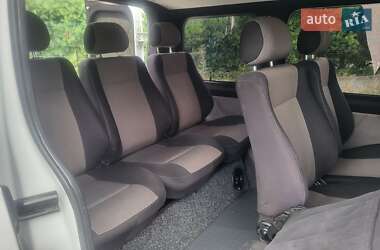 Минивэн Renault Trafic 2004 в 