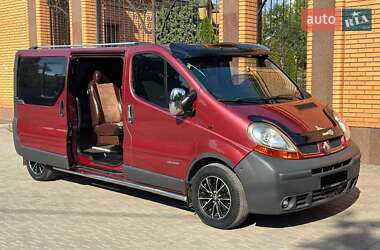 Минивэн Renault Trafic 2003 в Кривом Роге