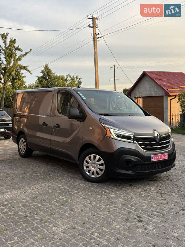 Renault Trafic 2020