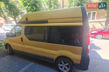 Минивэн Renault Trafic 2006 в Черновцах