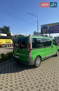 Мінівен Renault Trafic 2012 в 