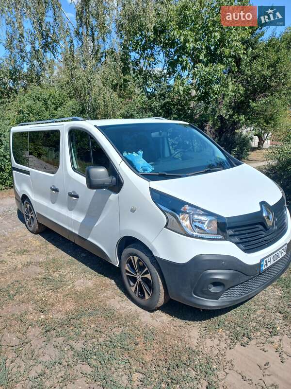 Мінівен Renault Trafic 2017 в Кам'янському
