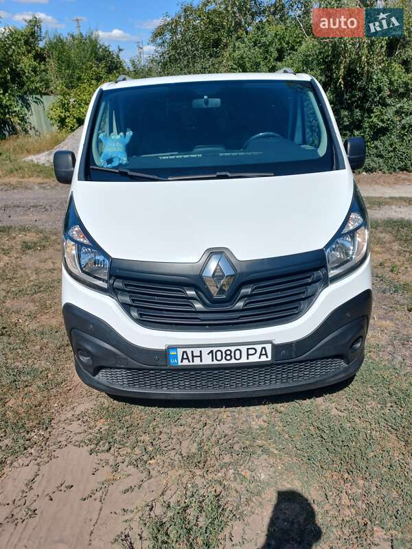 Мінівен Renault Trafic 2017 в Кам'янському