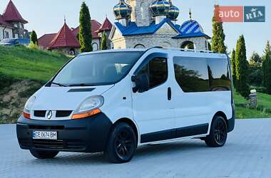 Мінівен Renault Trafic 2002 в Чернівцях