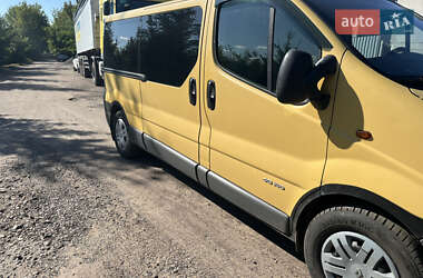 Минивэн Renault Trafic 2005 в Глухове