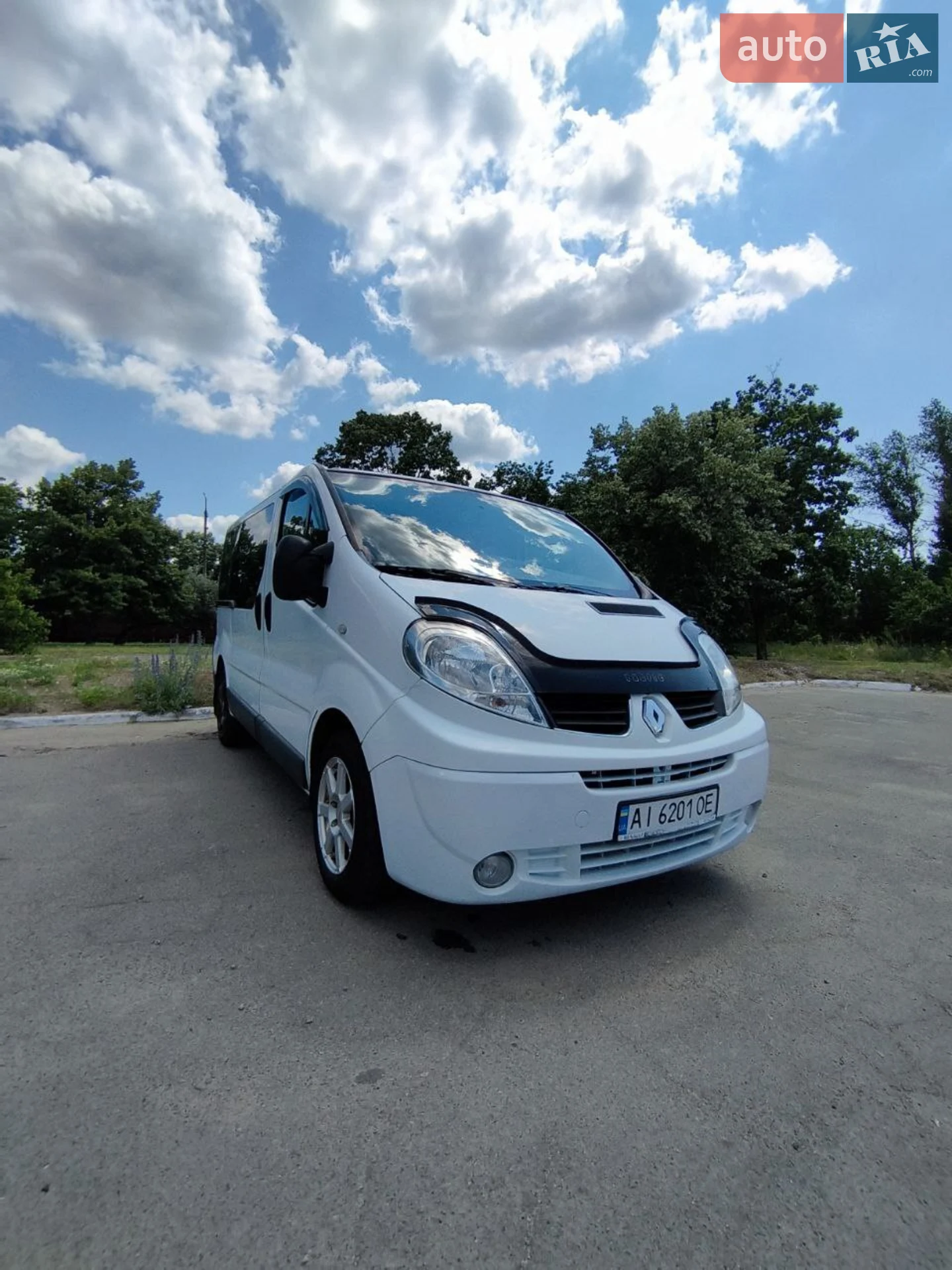 2010 Renault Trafic - мініатюра 2