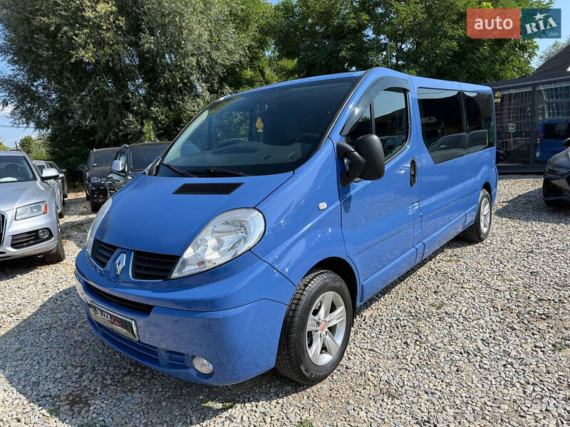 Renault Trafic 2011