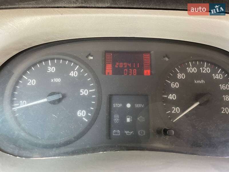 Минивэн Renault Trafic 2005 в Тернополе фото 11 Минивэн Renault Trafic 2005 в Тернополе