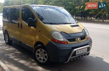 Мінівен Renault Trafic 2004 в Кривому Розі