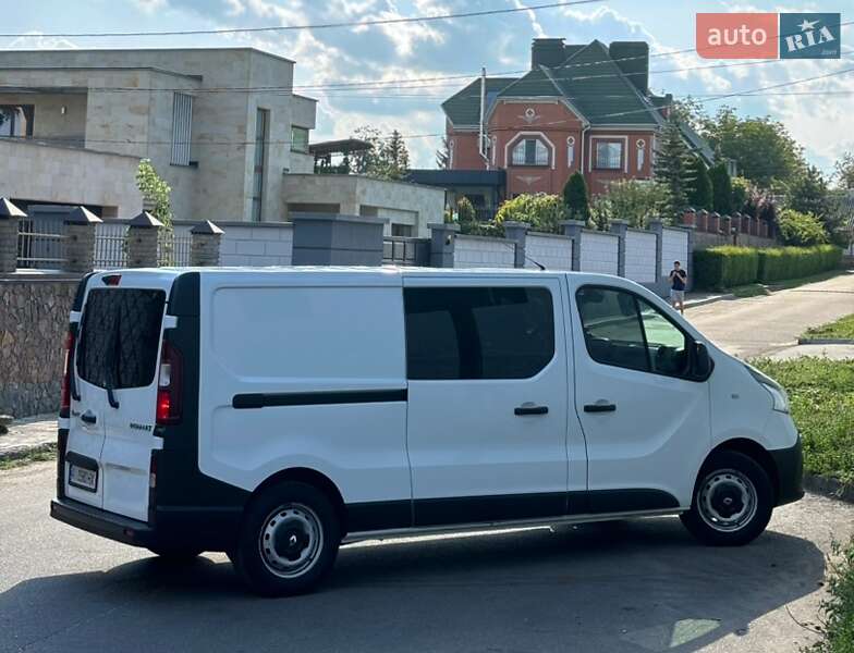 Мінівен Renault Trafic 2015 в Білій Церкві