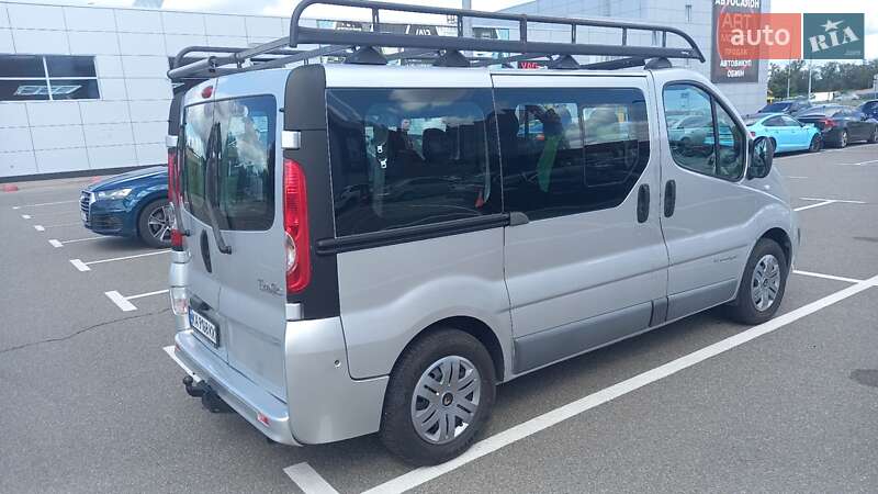 Минивэн Renault Trafic 2012 в Киеве