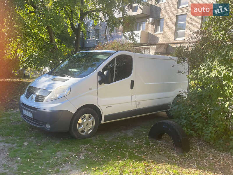Вантажний фургон Renault Trafic 2012 в Дніпрі