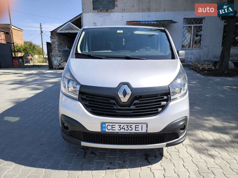 Renault Trafic 2015
