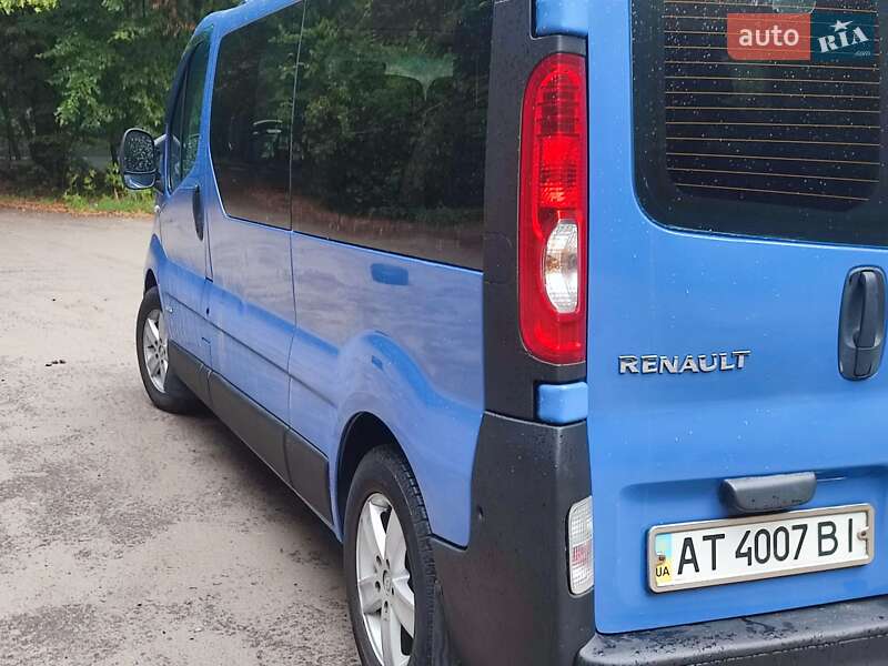 Минивэн Renault Trafic 2007 в Львове